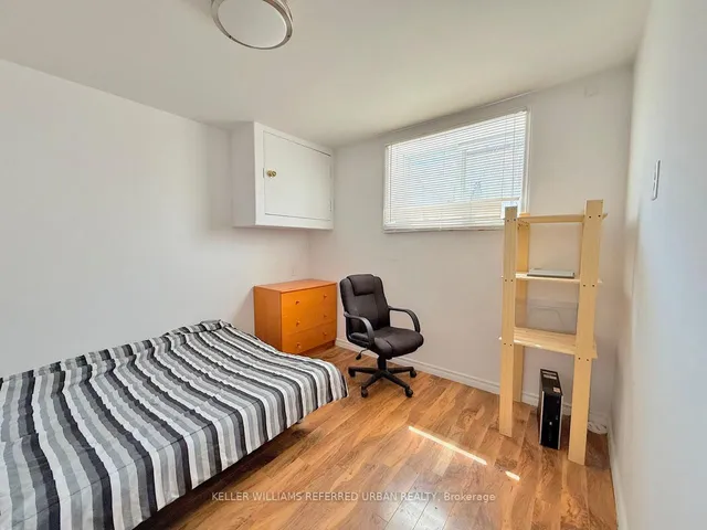 Additional property image - 6 Elmhurst Dr