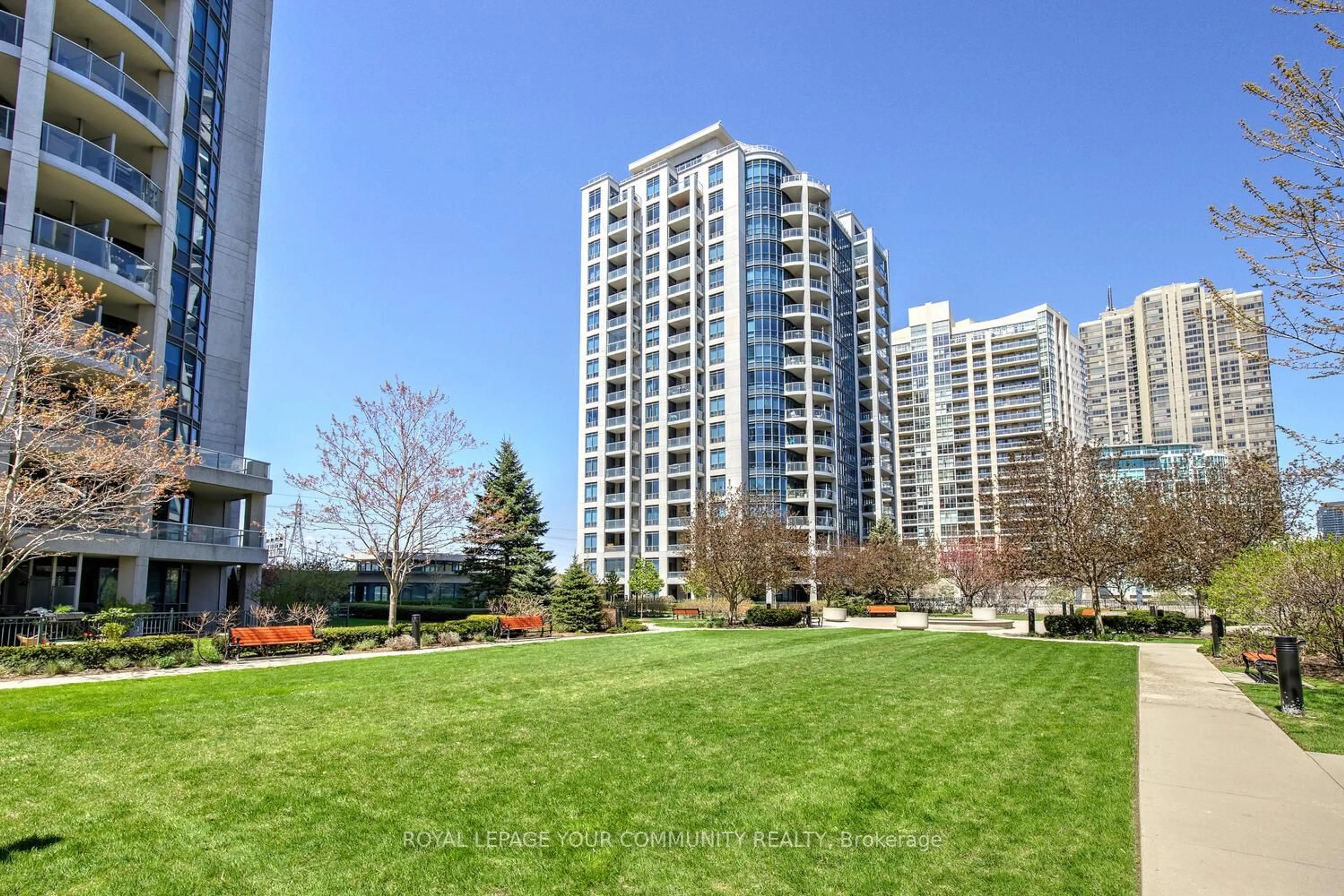 Patio, unknown for 2083 Lake Shore Blvd #909, Toronto Ontario M8V 4G2