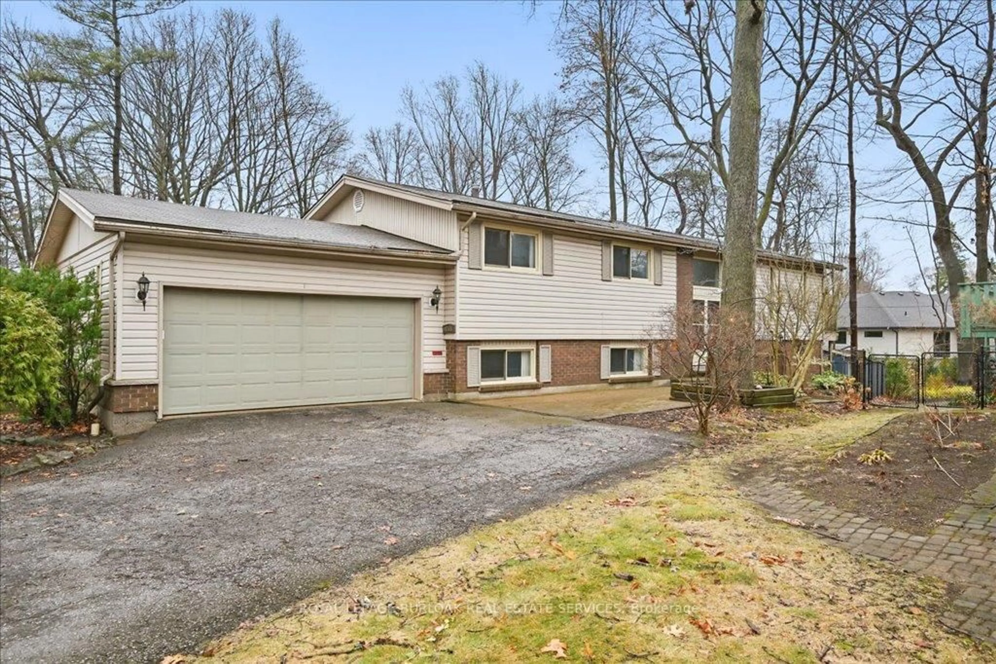 Unknown for 768 King Rd, Burlington Ontario L7T 3K6