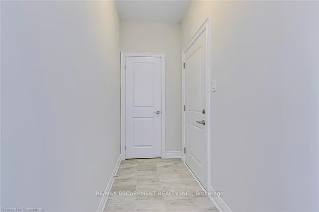 Additional property image - 2273 Turnberry Rd Unit 8