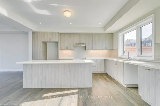 Additional property image - 2273 Turnberry Rd Unit 8