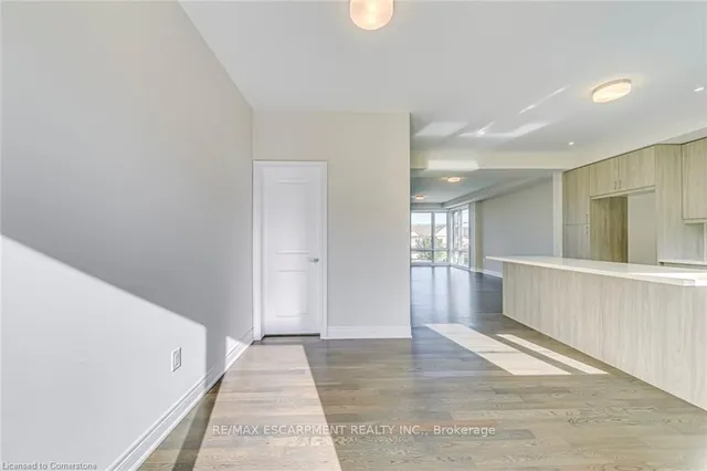 Additional property image - 2273 Turnberry Rd Unit 8