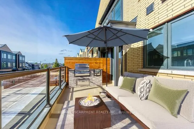 Additional property image - 2273 Turnberry Rd Unit 8