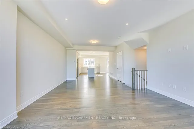 Additional property image - 2273 Turnberry Rd Unit 8