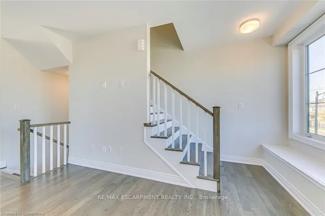 Additional property image - 2273 Turnberry Rd Unit 8