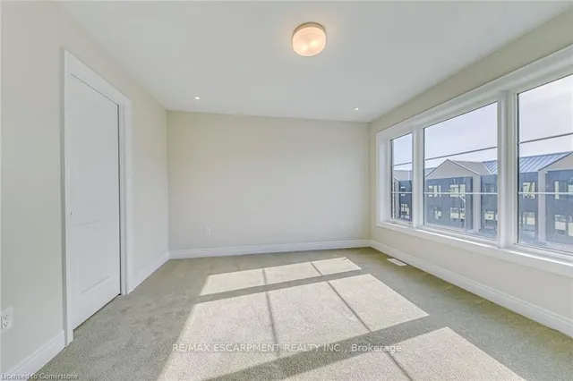 Additional property image - 2273 Turnberry Rd Unit 8