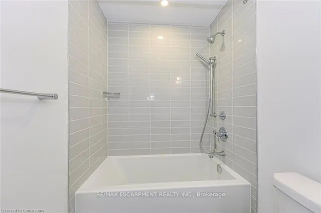 Additional property image - 2273 Turnberry Rd Unit 8