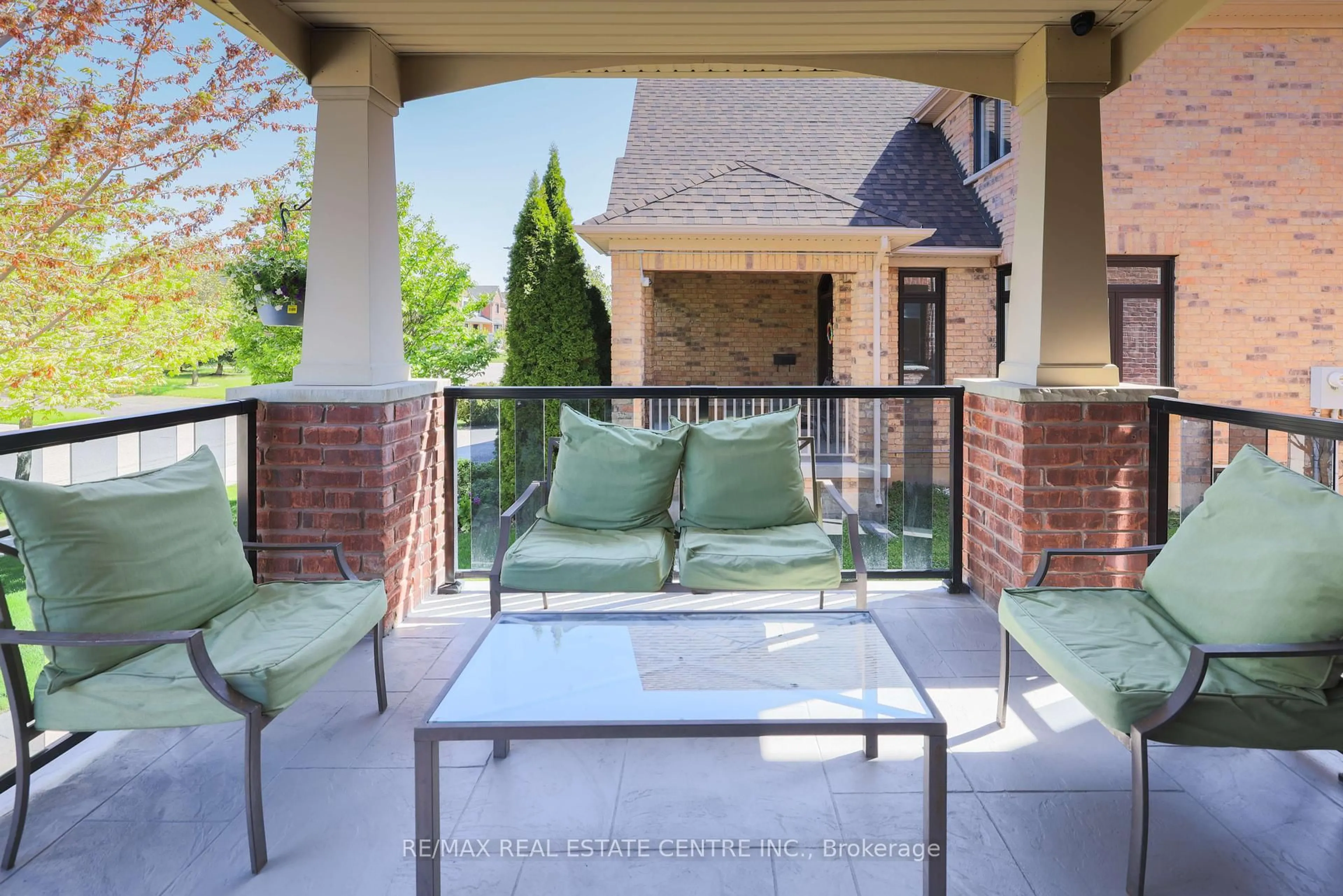 Patio, street for 3408 Hideaway Pl, Mississauga Ontario L5M 0A7