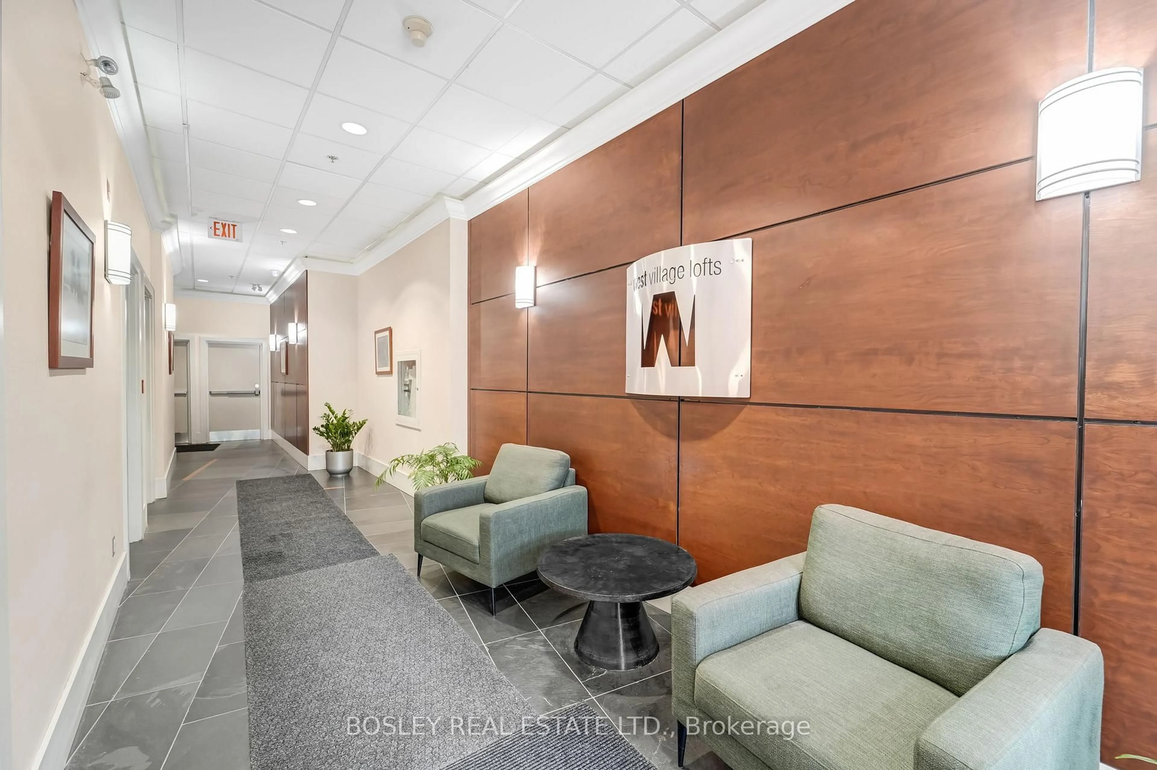 Lobby for 550 Hopewell Ave #311, Toronto Ontario M6E 2S6