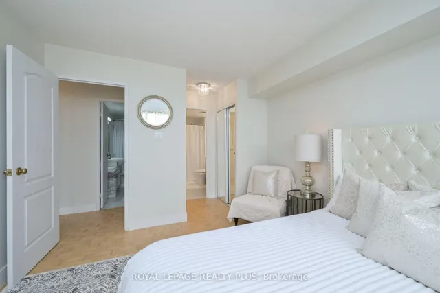 Additional property image - 8 Lisa St Unit 2306