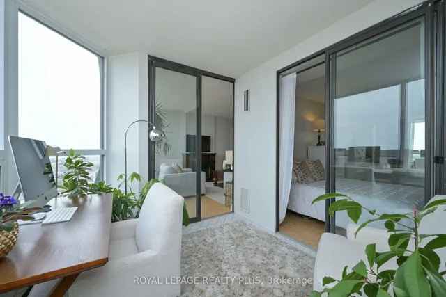 Additional property image - 8 Lisa St Unit 2306