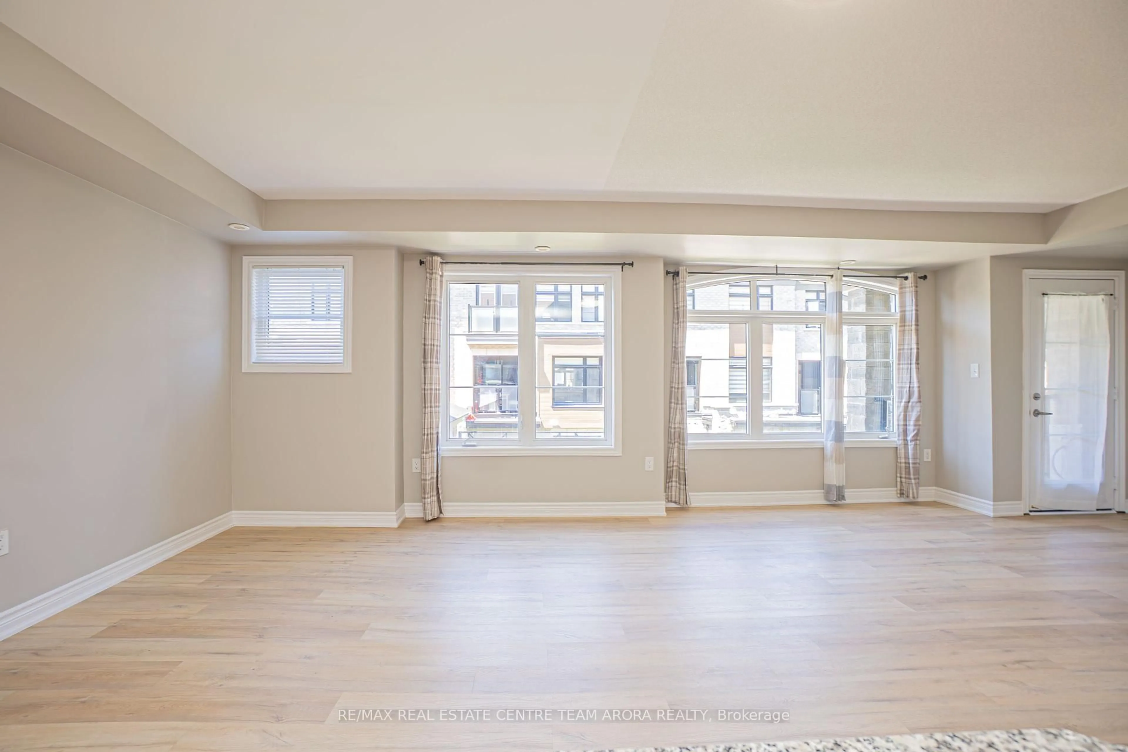 A pic of a room for 200 Veterans Dr #20, Brampton Ontario L7A 4S6