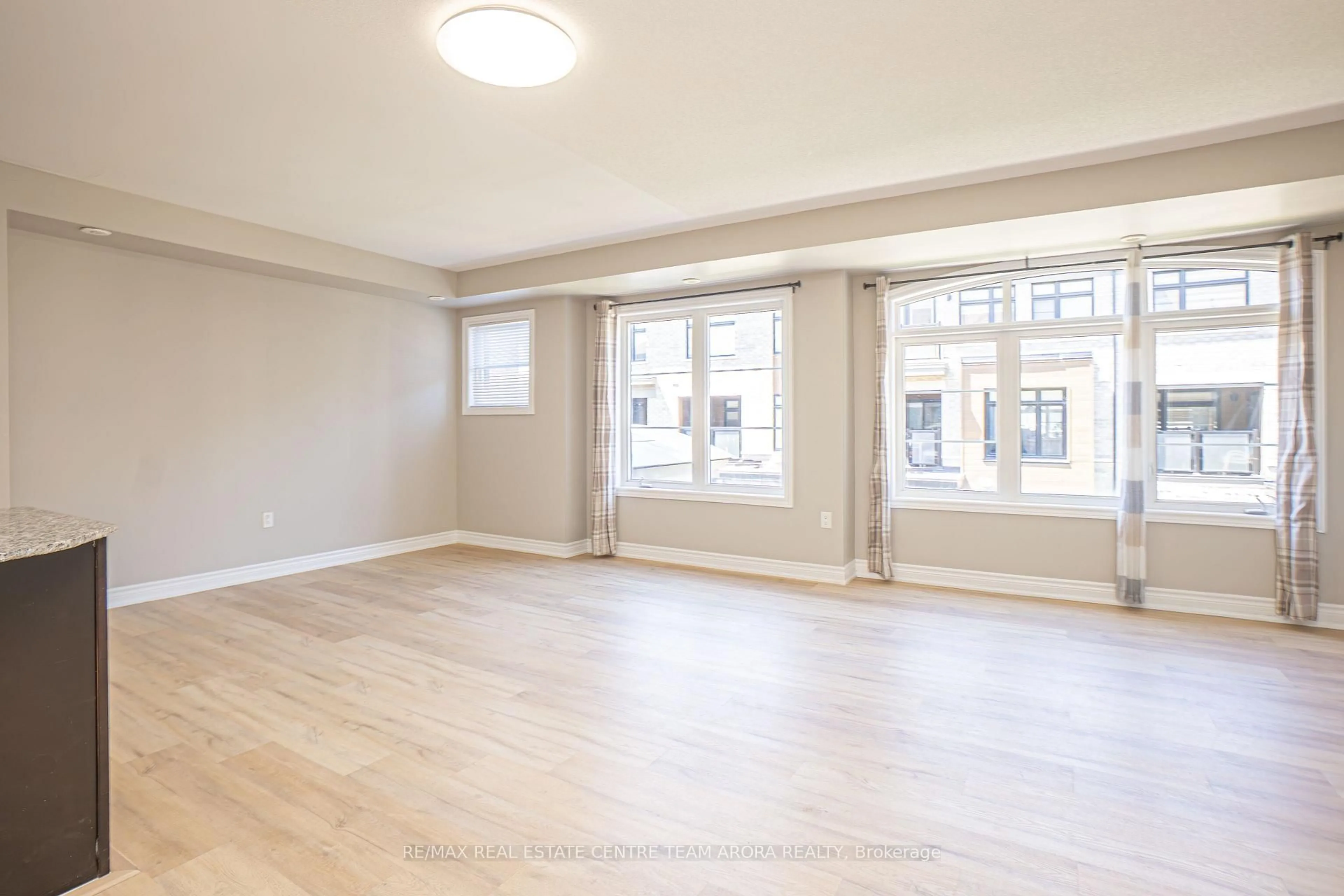 A pic of a room for 200 Veterans Dr #20, Brampton Ontario L7A 4S6