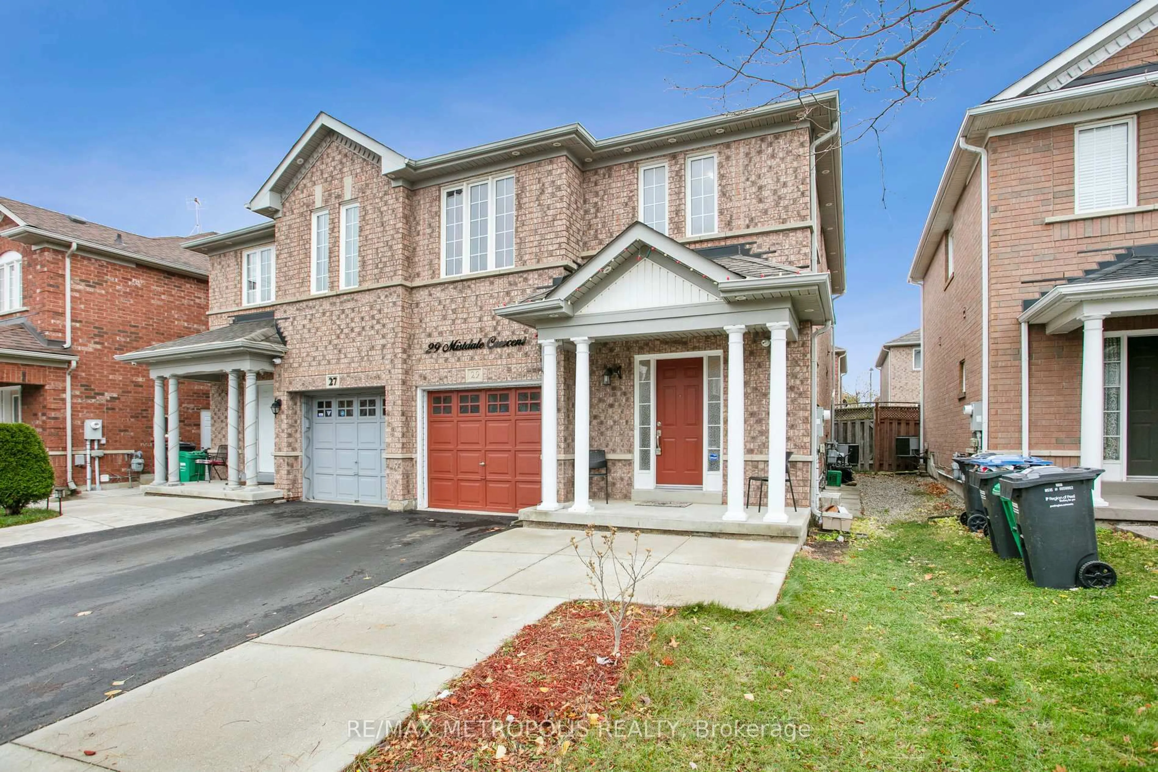 Home with brick exterior material, street for 29 Mistdale Cres, Brampton Ontario L7A 1S2