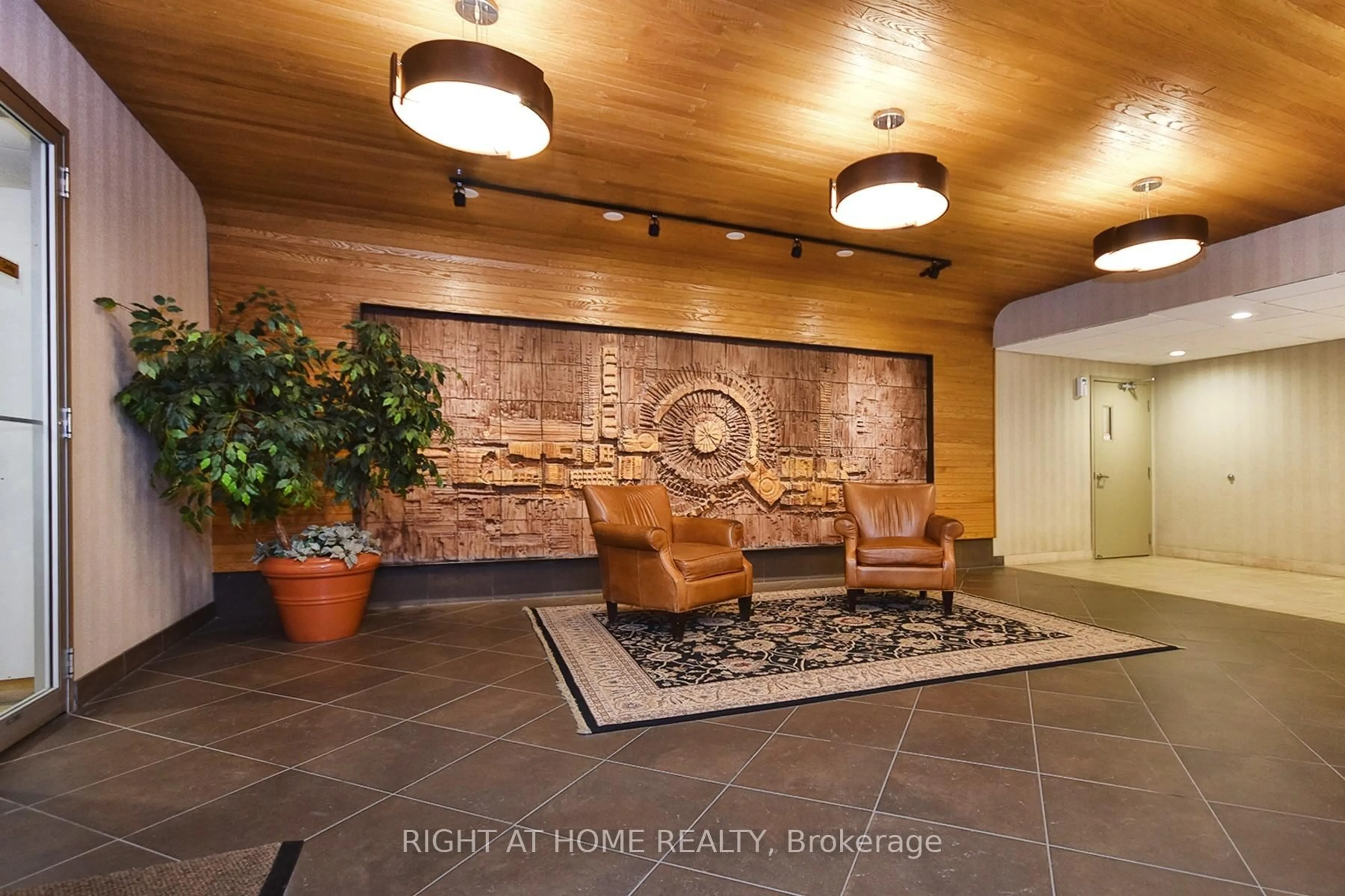 Lobby for 75 Emmett Ave #1112, Toronto Ontario M6M 5A7