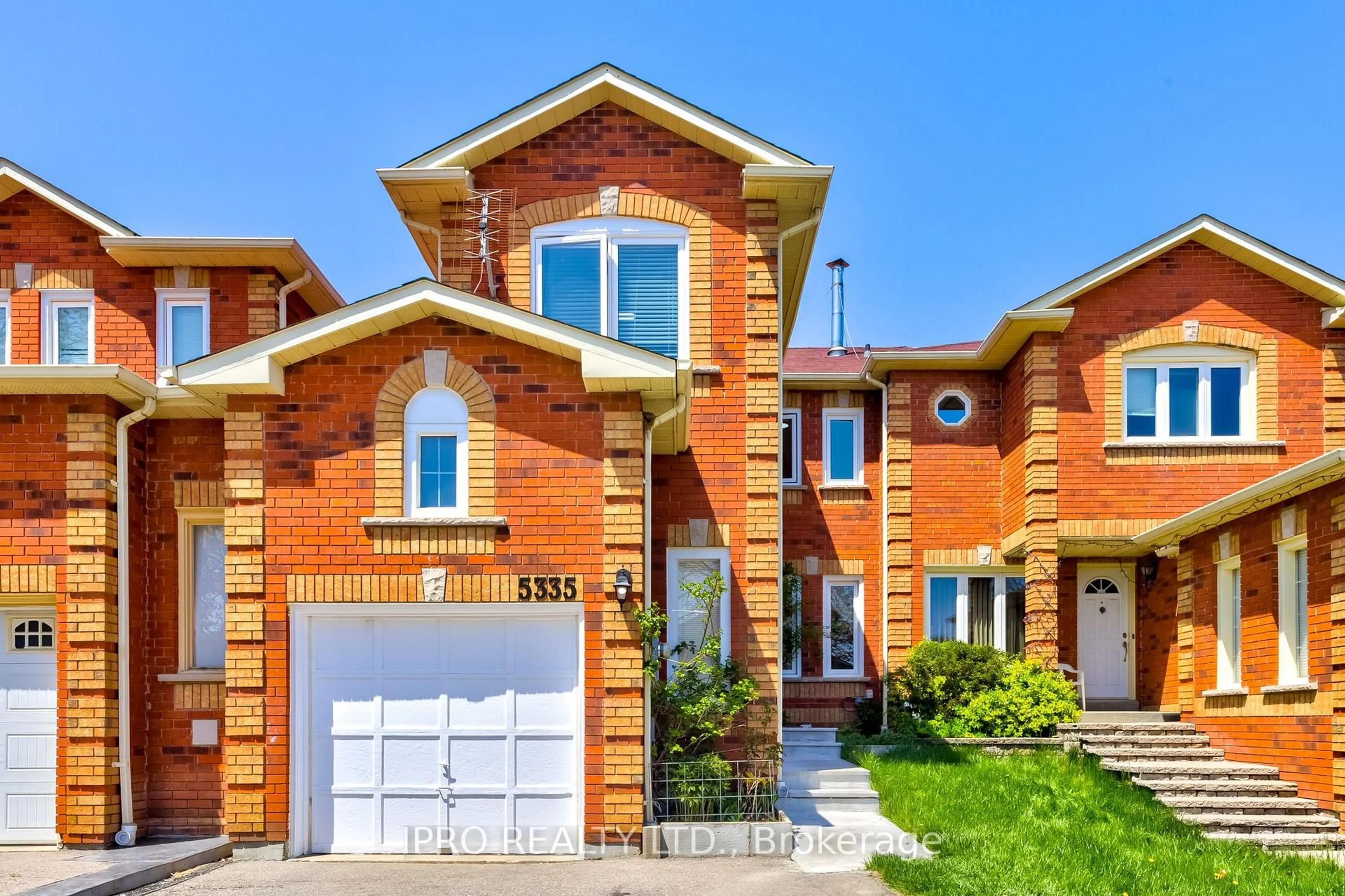 Home with brick exterior material, street for 5335 Richborough Dr, Mississauga Ontario L5R 3J9