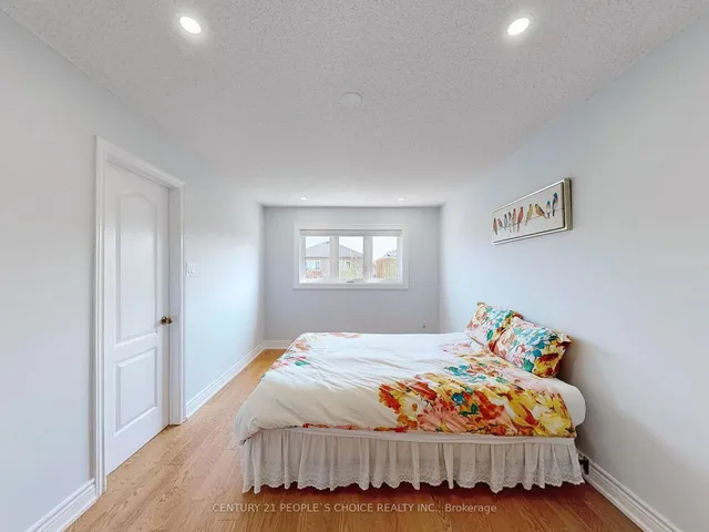 Additional property image - 5957 Candlebrook Crt