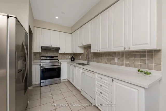 Additional property image - 1876 Stevington Cres