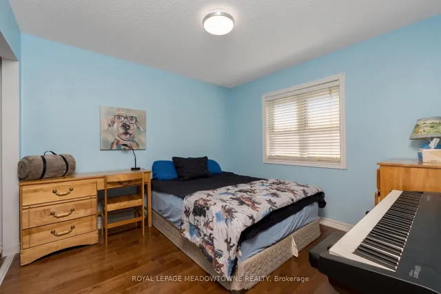 Additional property image - 1876 Stevington Cres