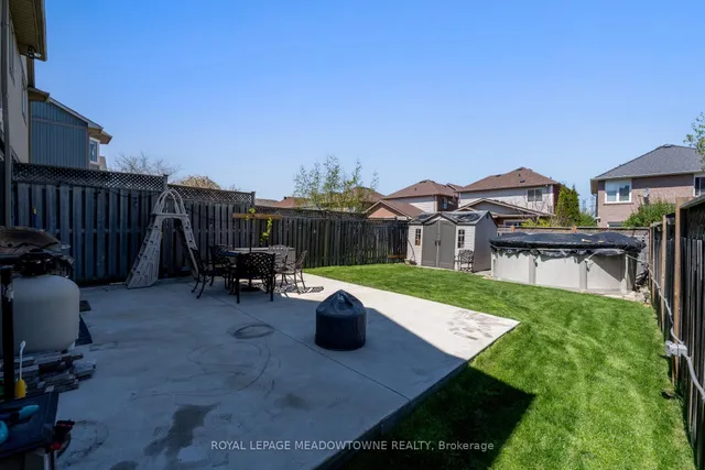 Additional property image - 1876 Stevington Cres