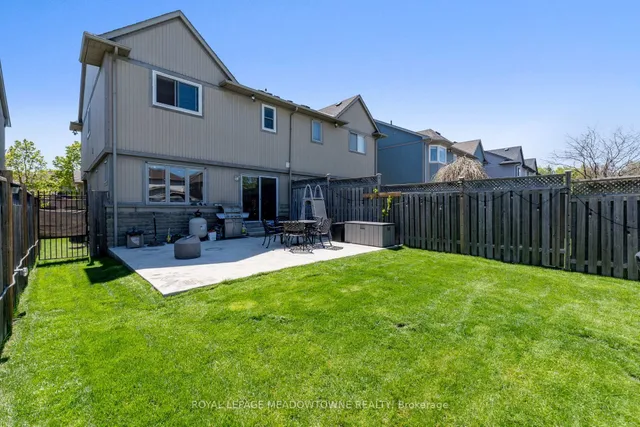 Additional property image - 1876 Stevington Cres