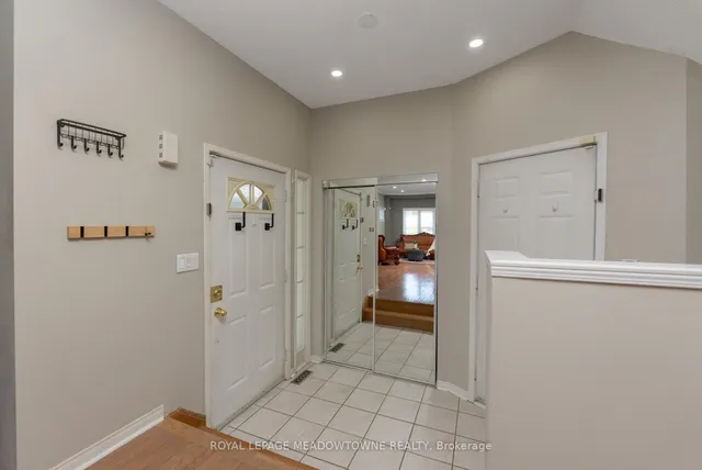 Additional property image - 1876 Stevington Cres