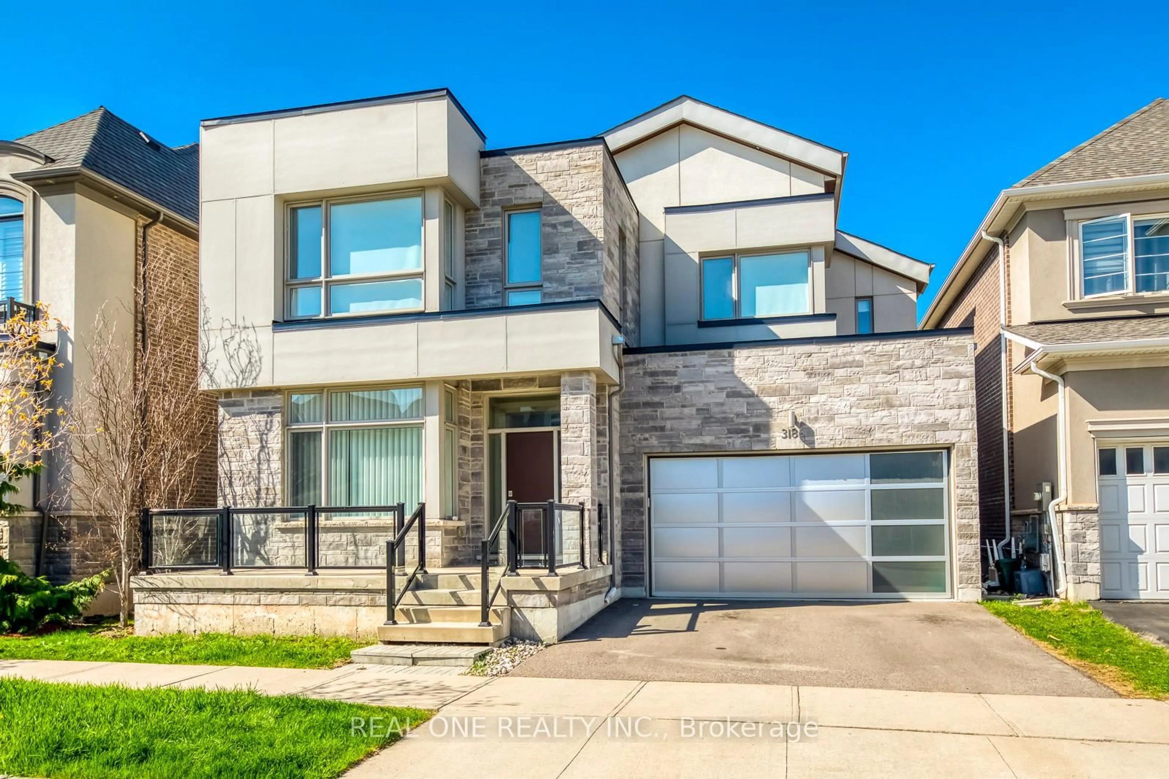 Home with brick exterior material, street for 3186 Hines Dr, Oakville Ontario L6M 0Z9