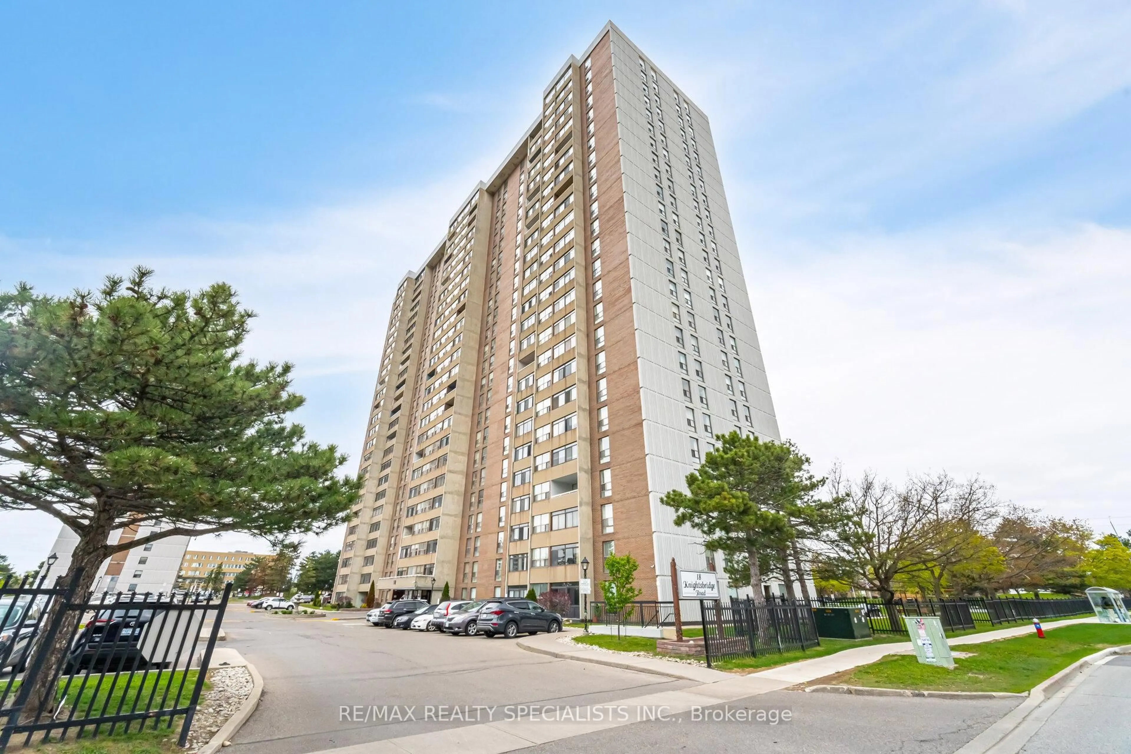 Unknown for 18 Knightsbridge Rd #1612, Brampton Ontario L6T 3X5