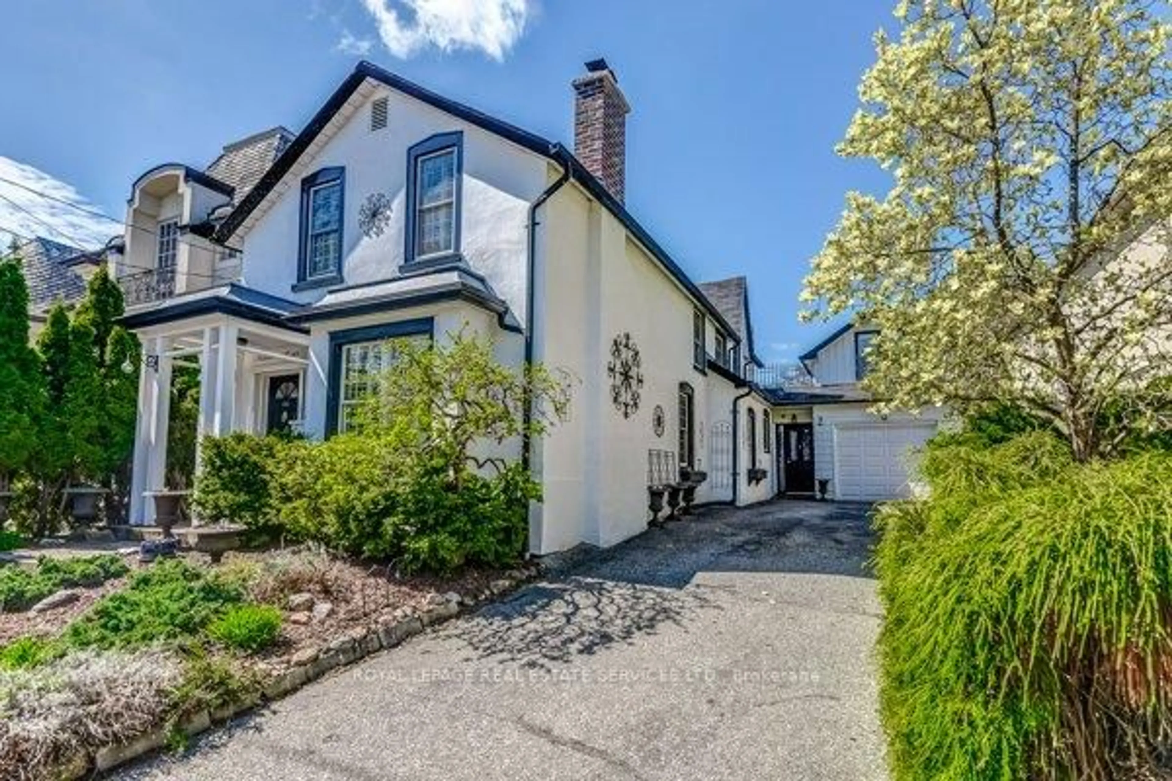 Unknown for 110 Kingsway Cres, Toronto Ontario M8X 2R9