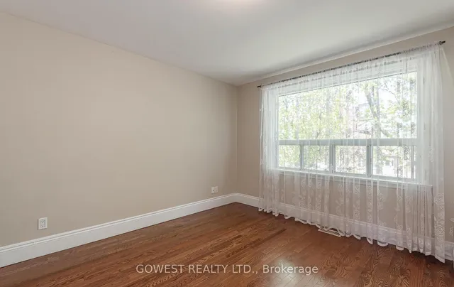 Additional property image - 118 Treeview Dr