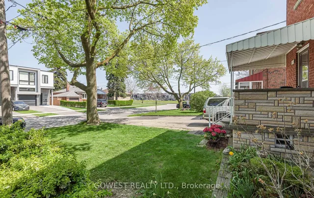 Additional property image - 118 Treeview Dr