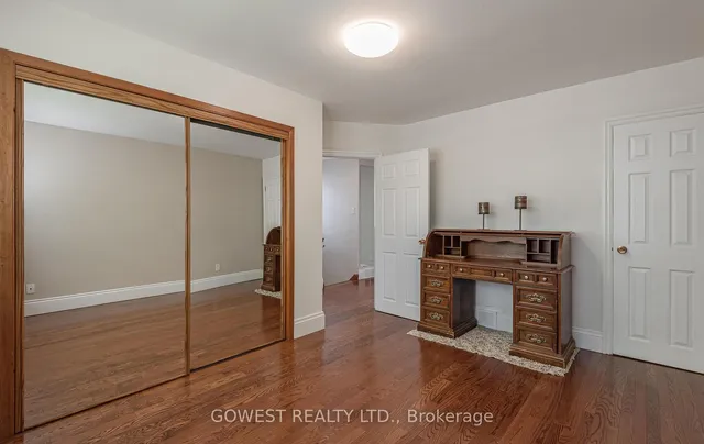 Additional property image - 118 Treeview Dr