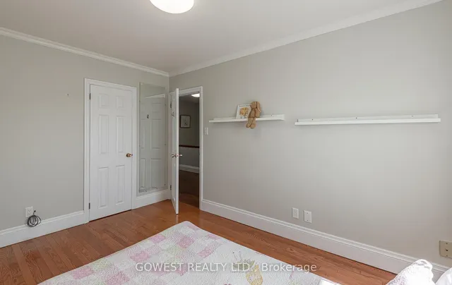 Additional property image - 118 Treeview Dr