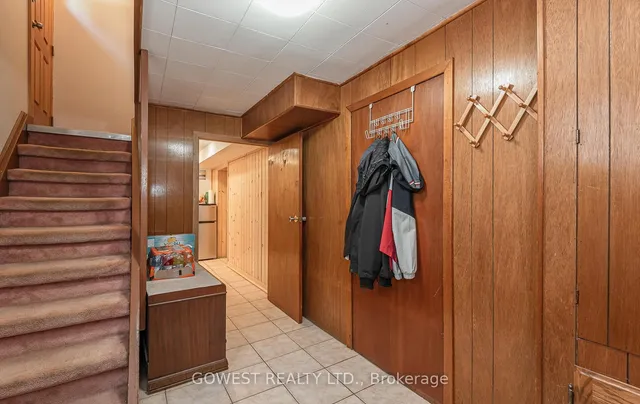 Additional property image - 118 Treeview Dr