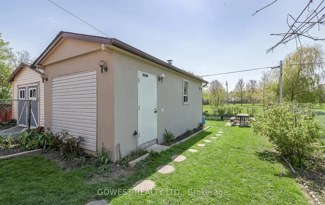 Additional property image - 118 Treeview Dr