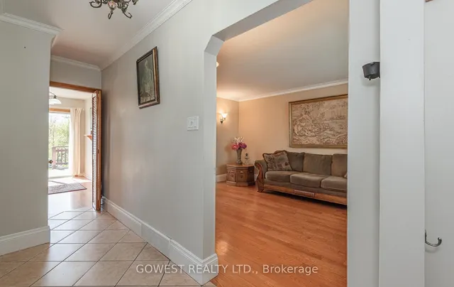Additional property image - 118 Treeview Dr