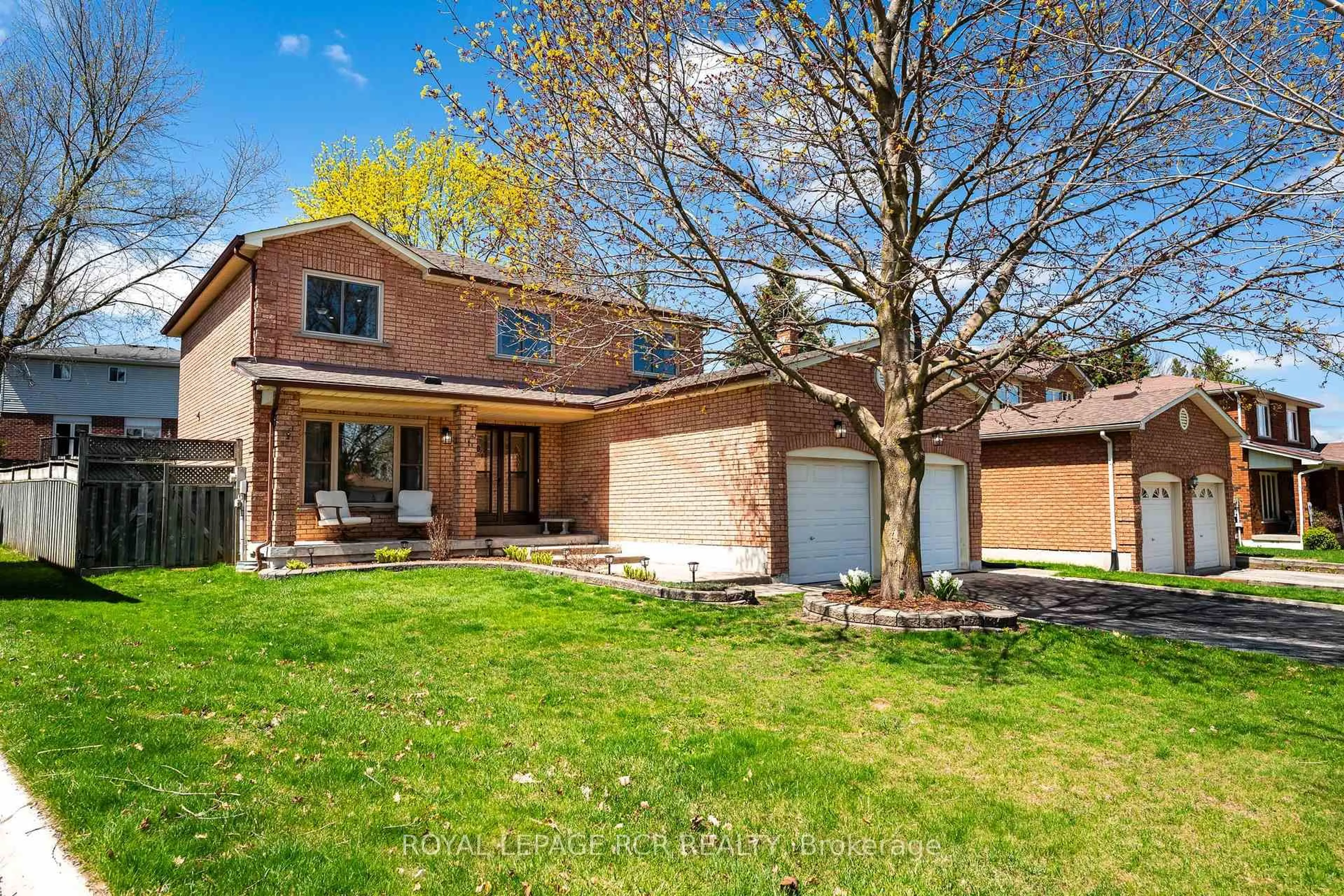 Home with brick exterior material, street for 243 Beechfield Cres, Orangeville Ontario L9W 4N3
