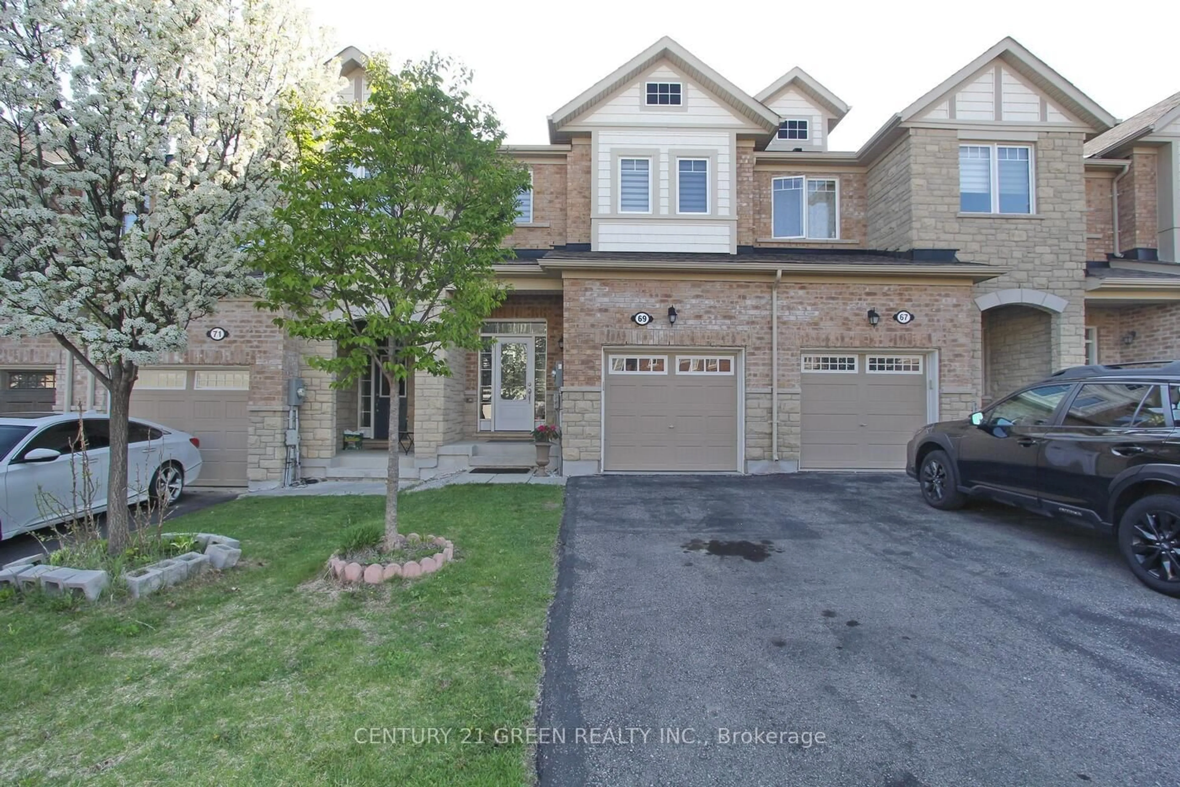 Home with brick exterior material, street for 69 Maple Cider St, Caledon Ontario L7C 4B8