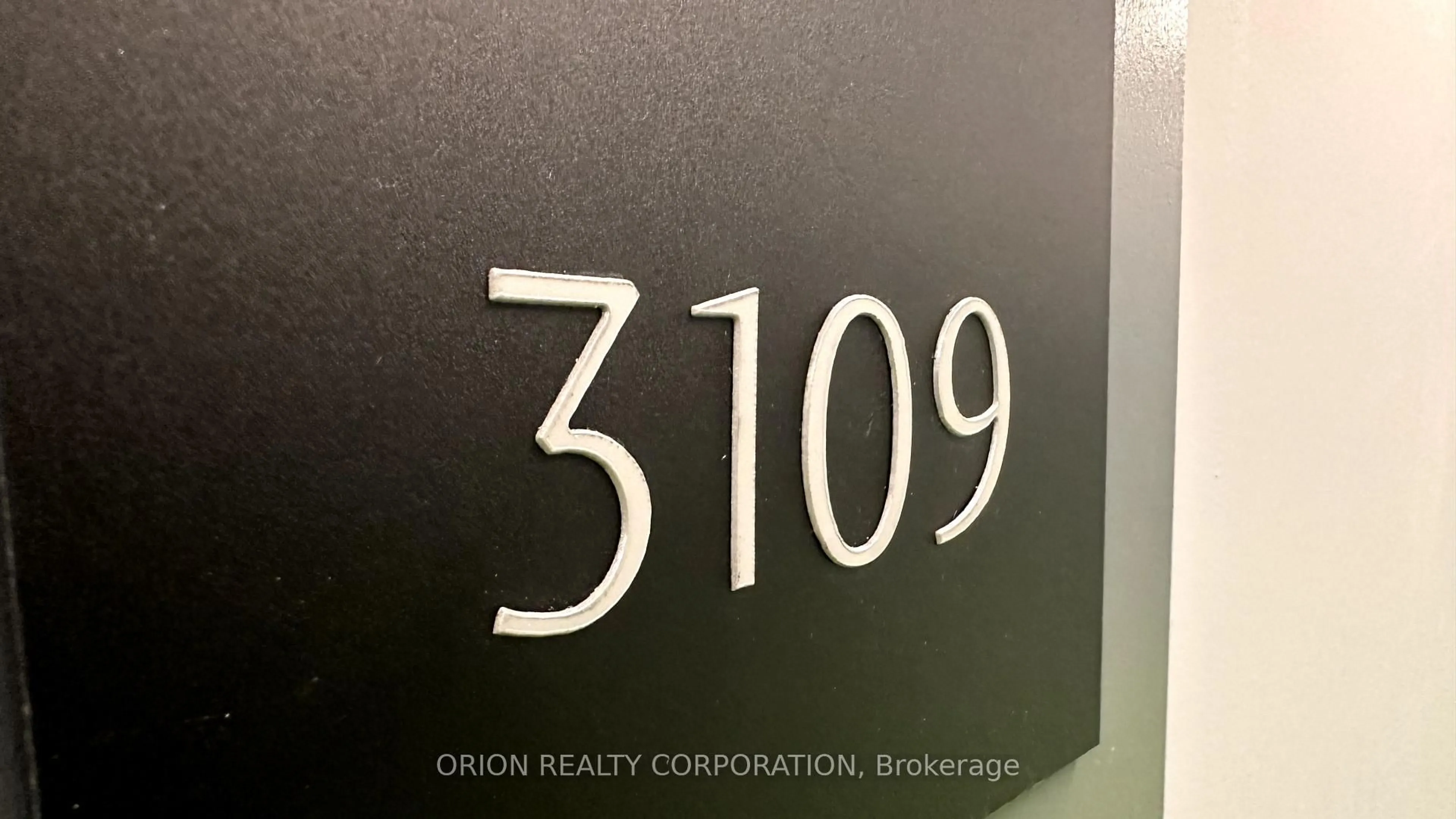 Lobby for 430 Square One Dr #3109, Mississauga Ontario L5B 0L6