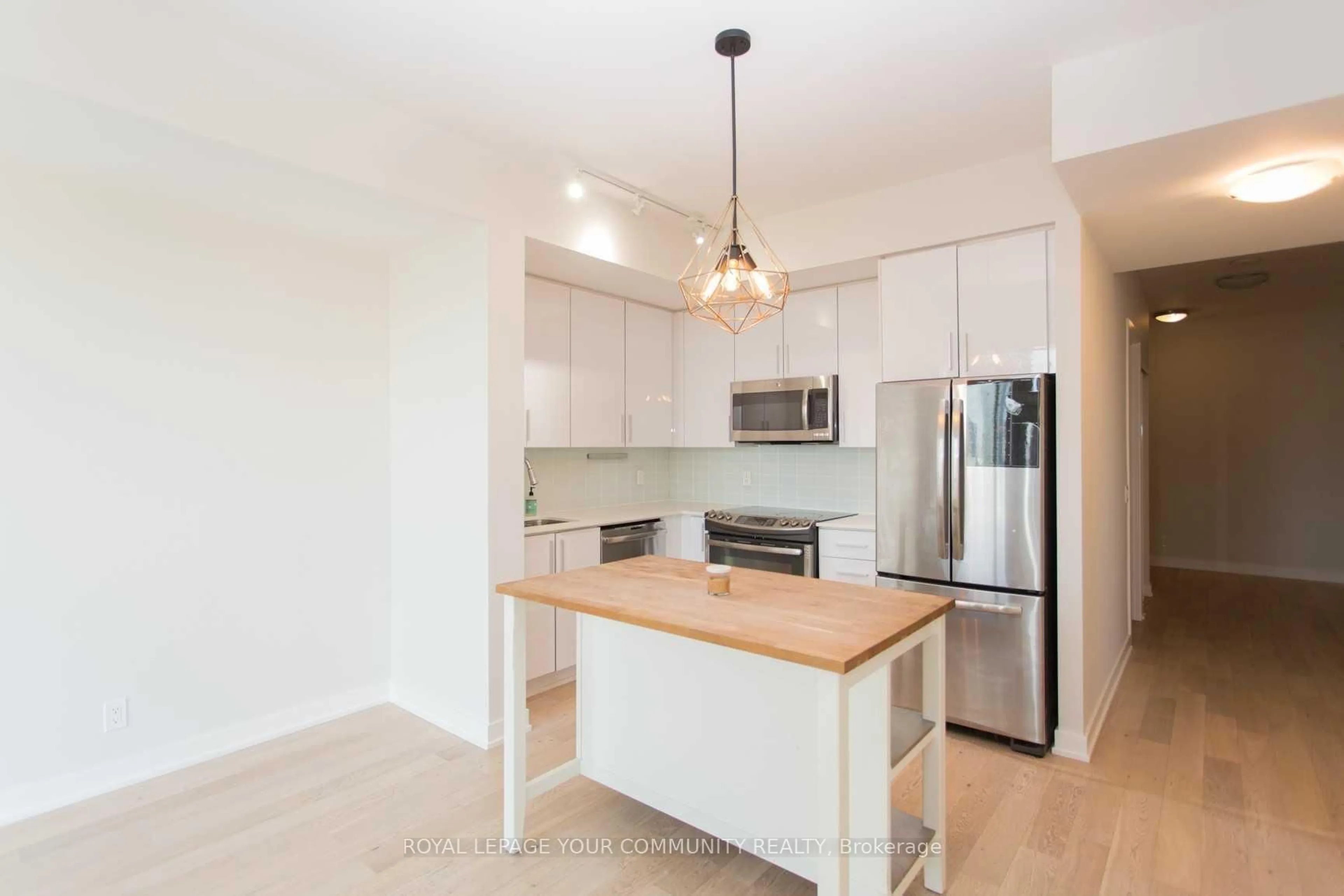 Open concept kitchen, wood/laminate floor for 2212 Lake SHore Blvd #2109, Toronto Ontario M8V 0C2