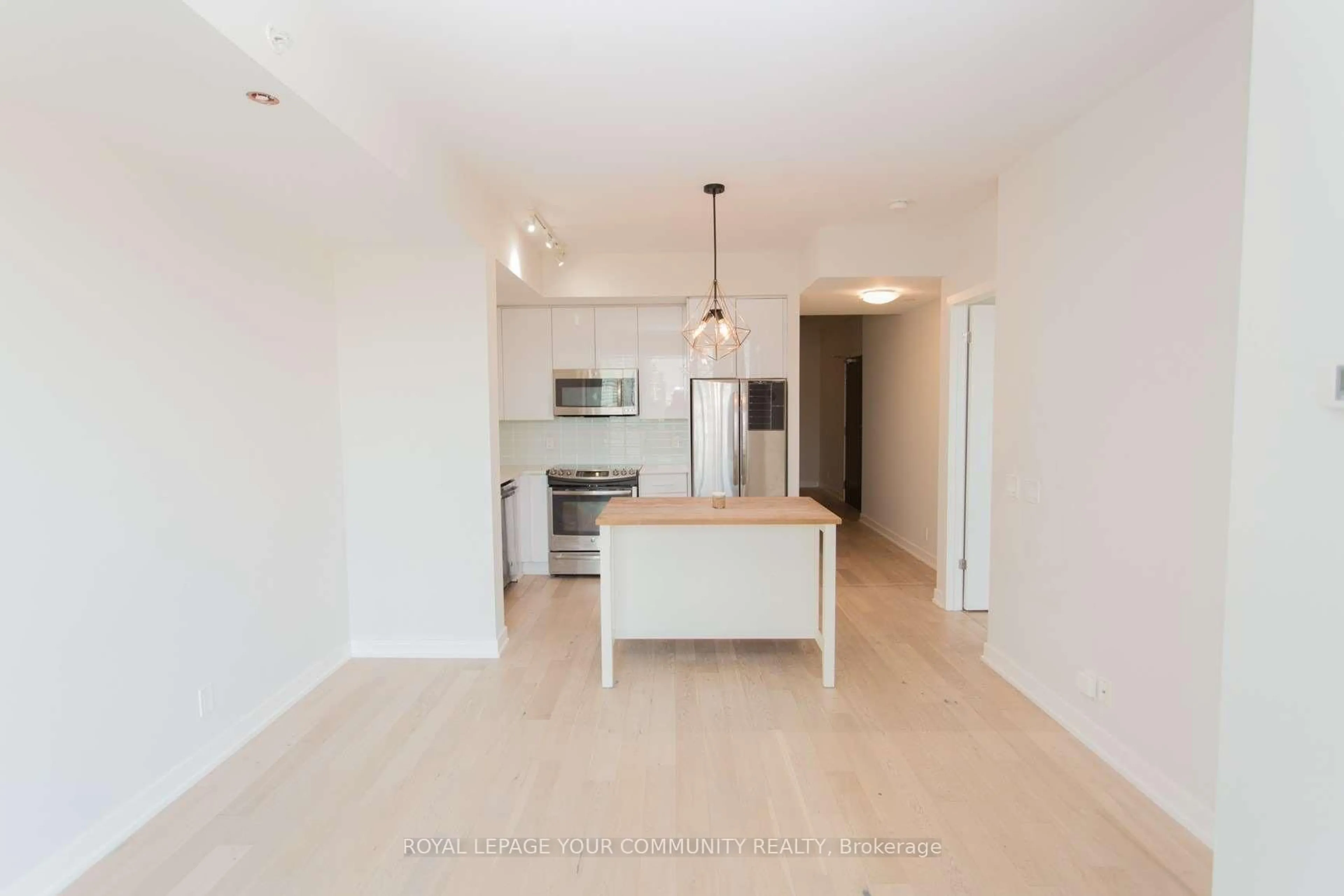 Unknown for 2212 Lake SHore Blvd #2109, Toronto Ontario M8V 0C2