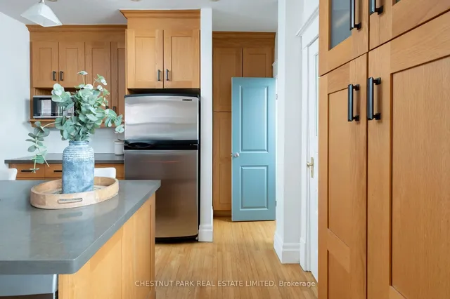 Additional property image - 40 Cowan Ave