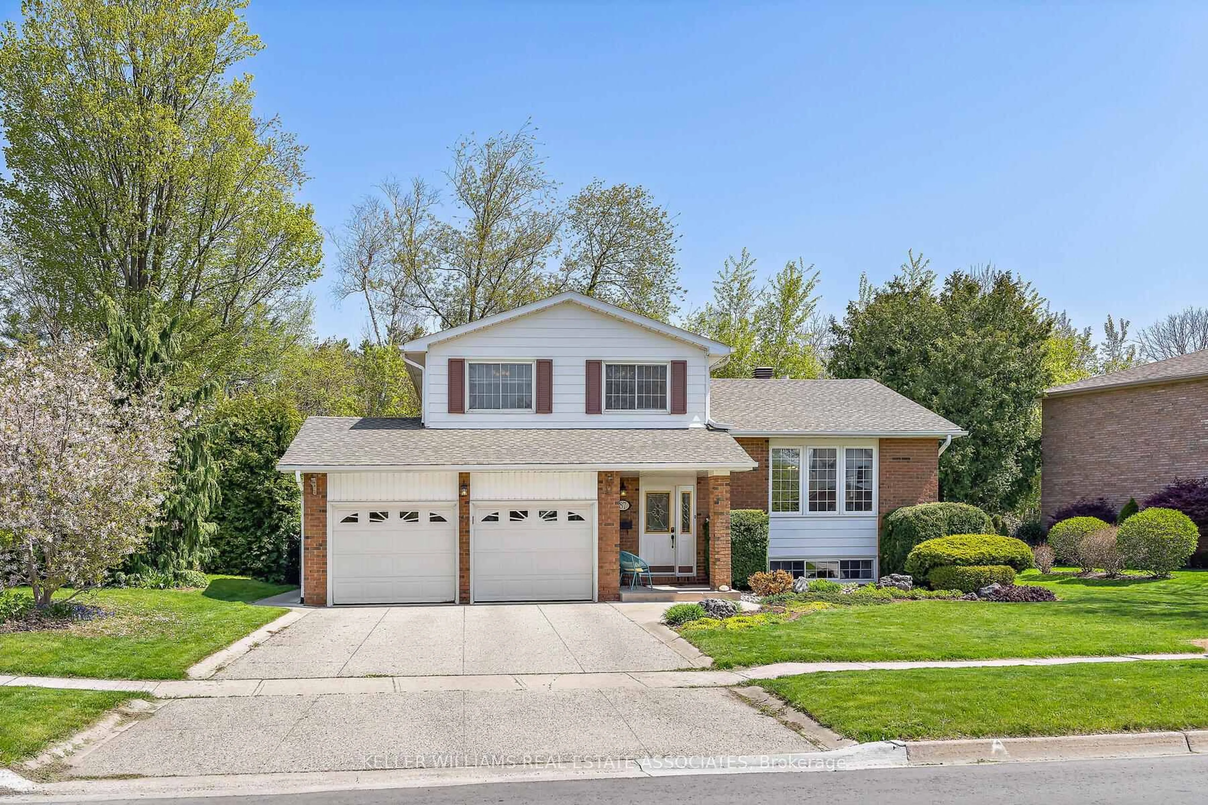 Home with brick exterior material, street for 87 Mary St, Halton Hills Ontario L7G 4V9