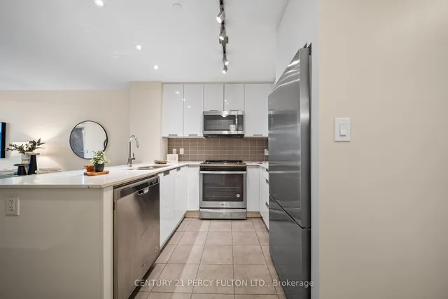 Additional property image - 5033 Four Springs Ave Unit 119