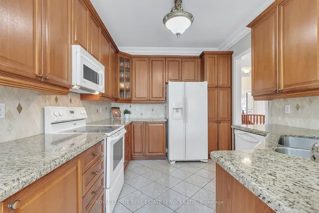 Additional property image - 2444 Salcome Dr
