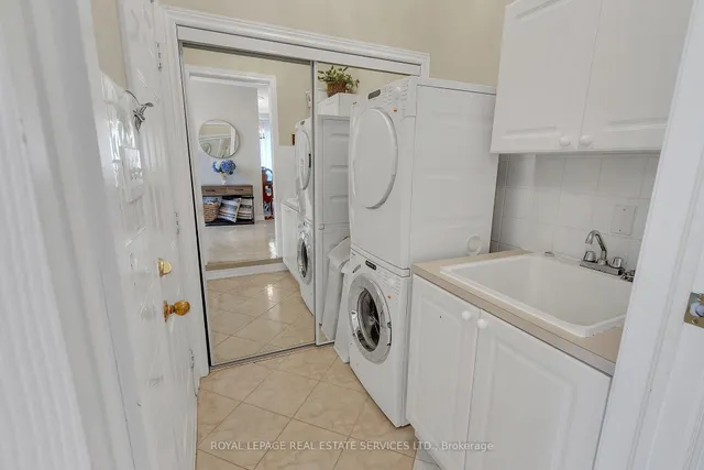 Additional property image - 2444 Salcome Dr