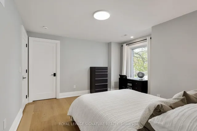 Additional property image - 20 Ashford Dr