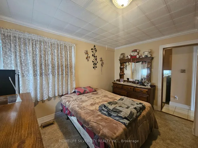 Additional property image - 3099 Merritt Ave