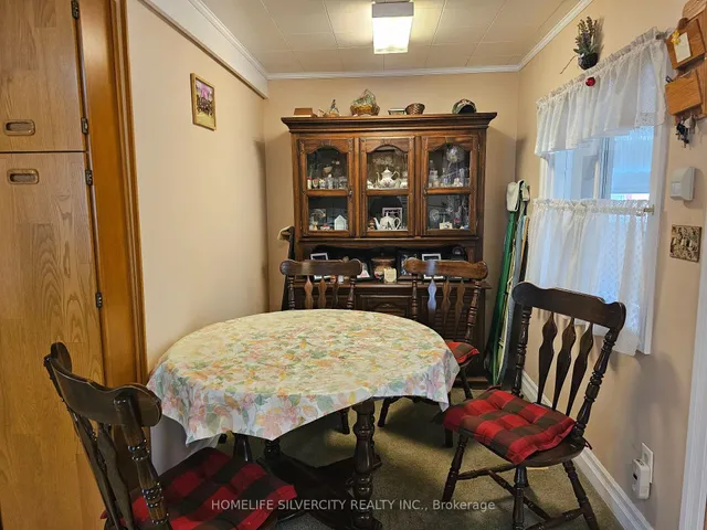 Additional property image - 3099 Merritt Ave