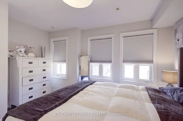 Additional property image - 1812 Burnhamthorpe Rd Unit 94